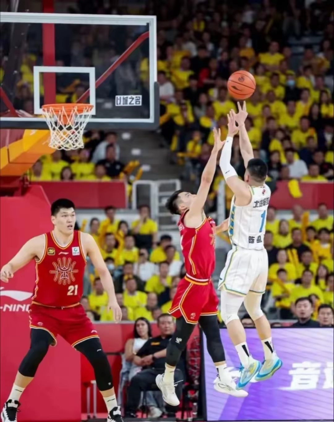 包含CBA季后赛冲刺阶段再迎强敌，印第安纳步行者强势反弹，主帅态度：信心回归，临场指挥获称赞的词条