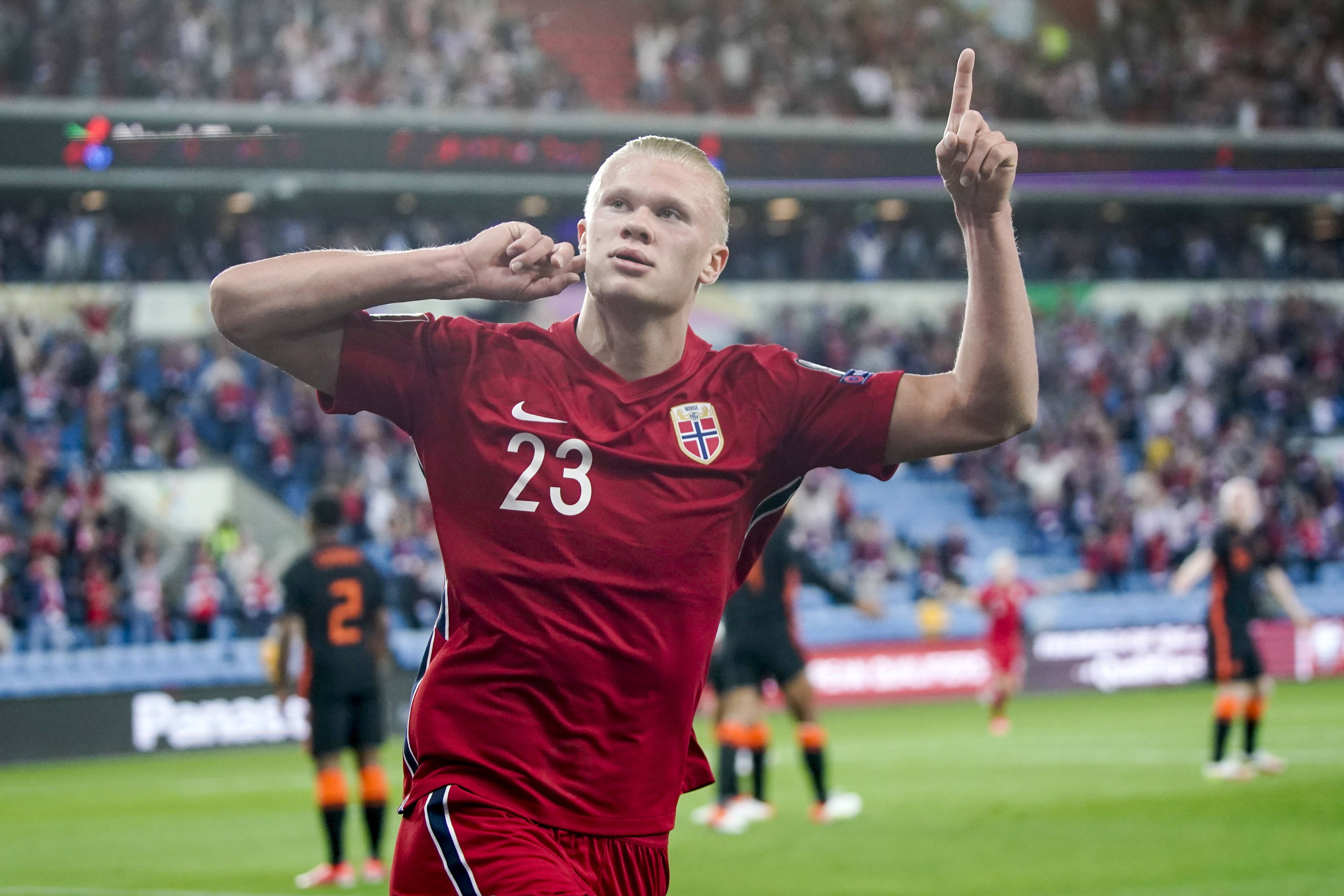 风云突变!巴黎圣日耳曼国际比赛日官宣签约,荷甲版图或变,震撼外界,年轻球员得到机会的简单介绍 风云突变!巴黎圣日耳曼国际比赛日官宣签约,荷甲版图或变,震撼外界,年轻球员得到机会的简单介绍