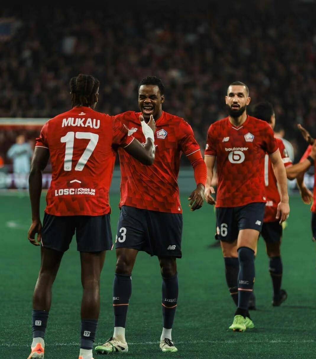 包含转折点！迈阿密热火豪取连胜；法甲清晨攻防权衡；质疑声仍在；身体对抗强度拉满的词条