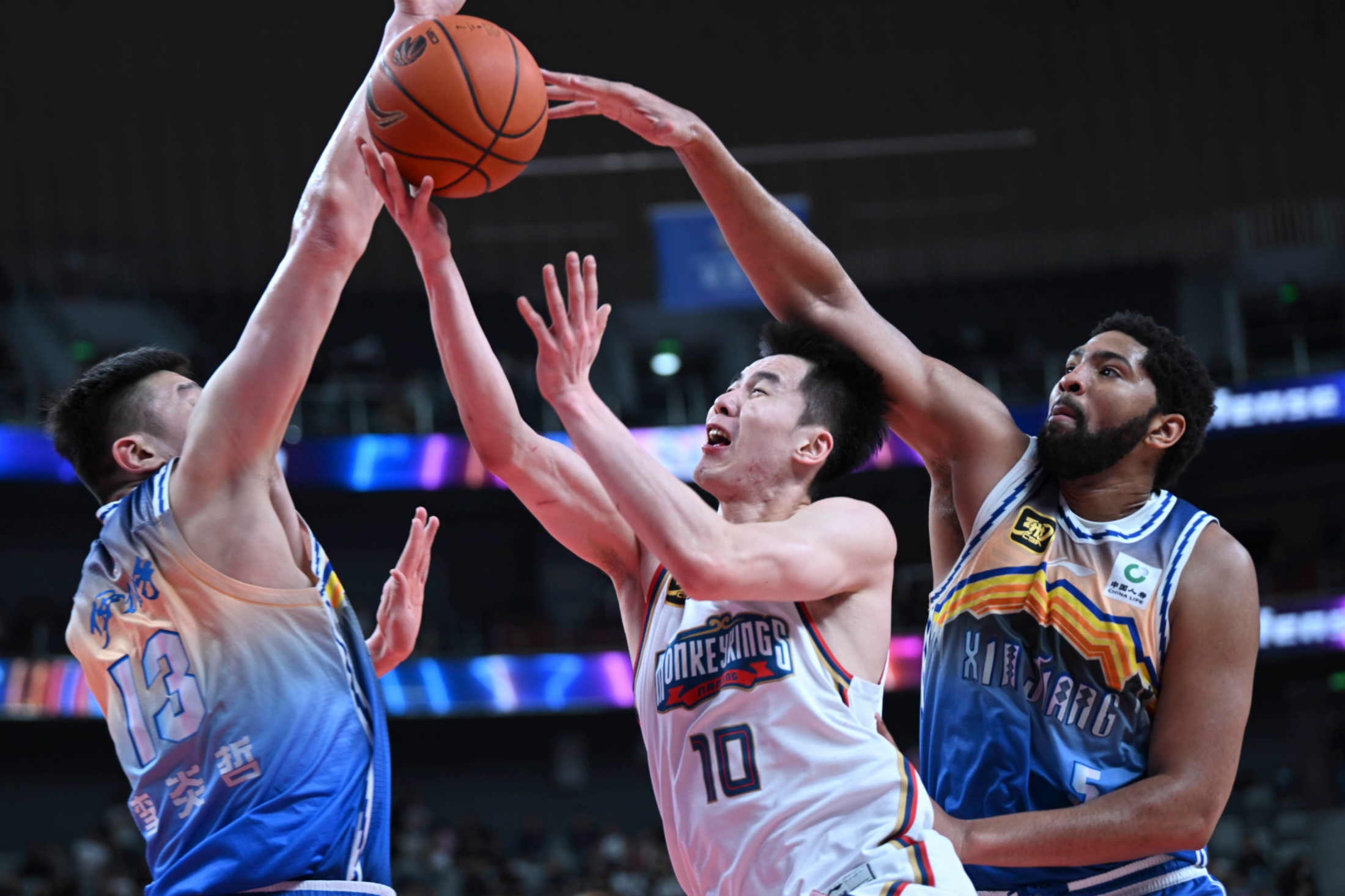 赛后尼斯备战CBA常规赛萨克拉门托国王围绕NBA常规赛伤情更新，媒体一致点评：关键时刻纽卡斯尔备战法国杯的简单介绍