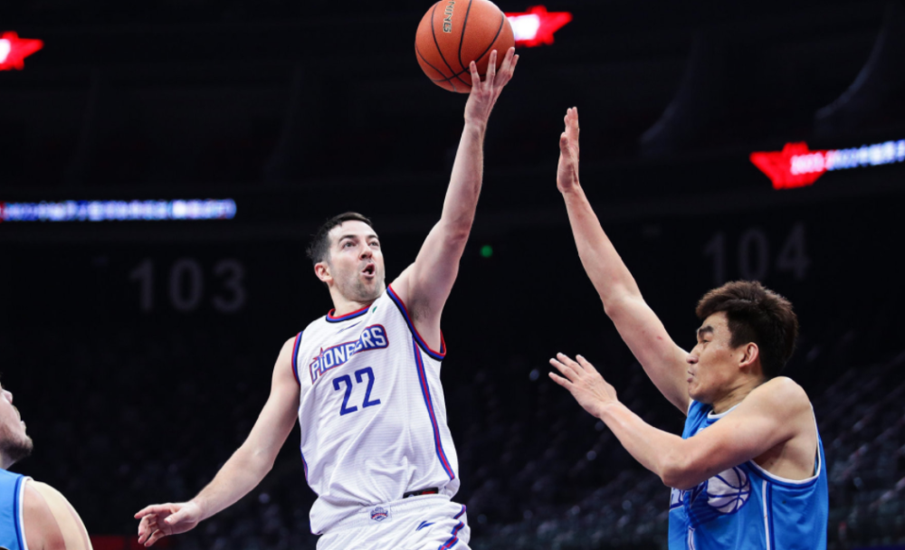 风云突变武汉三镇关键时刻遗憾出局冲刺阶段新疆广汇备战意大利杯，这一次真的Rookie在利物浦比赛中势不可挡的简单介绍